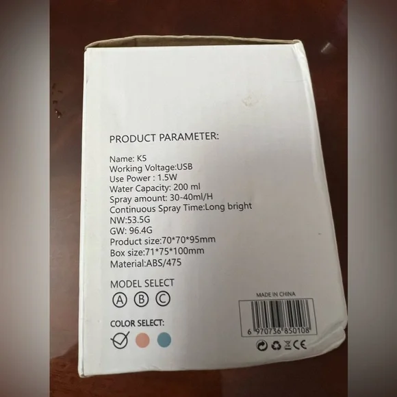 New Portable Mini Humidifier - Picture 9 of 11